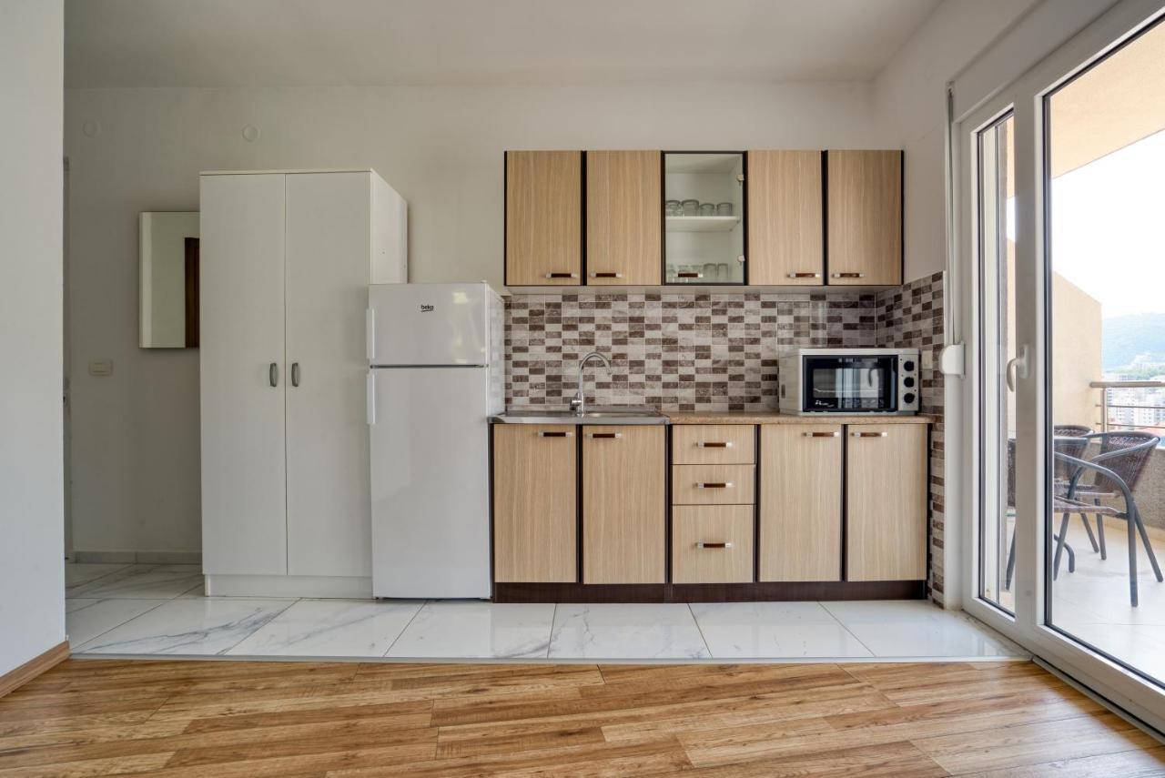 Apartmani Cukic Rafailovici Будва Екстериор снимка