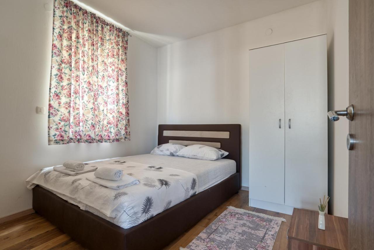 Apartmani Cukic Rafailovici Будва Екстериор снимка