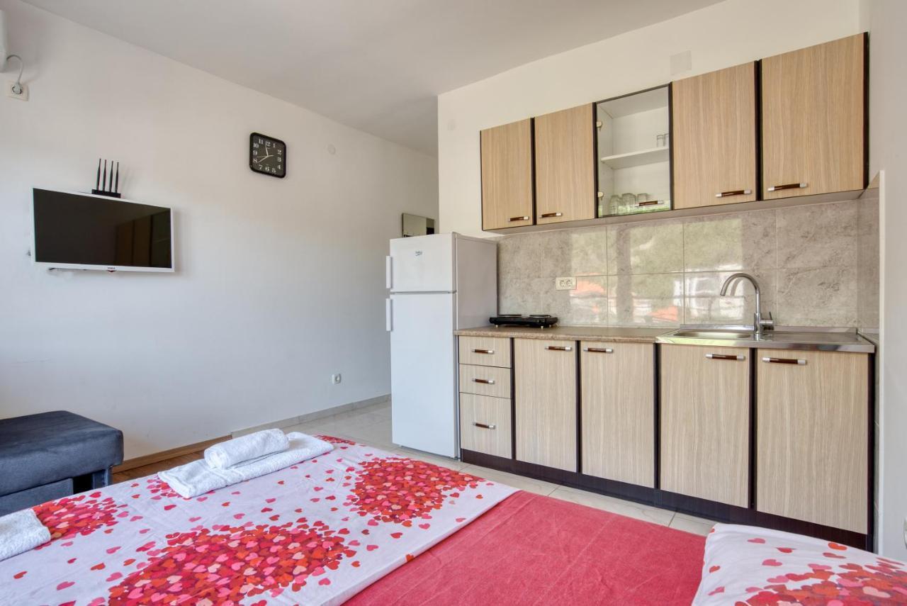 Apartmani Cukic Rafailovici Будва Екстериор снимка